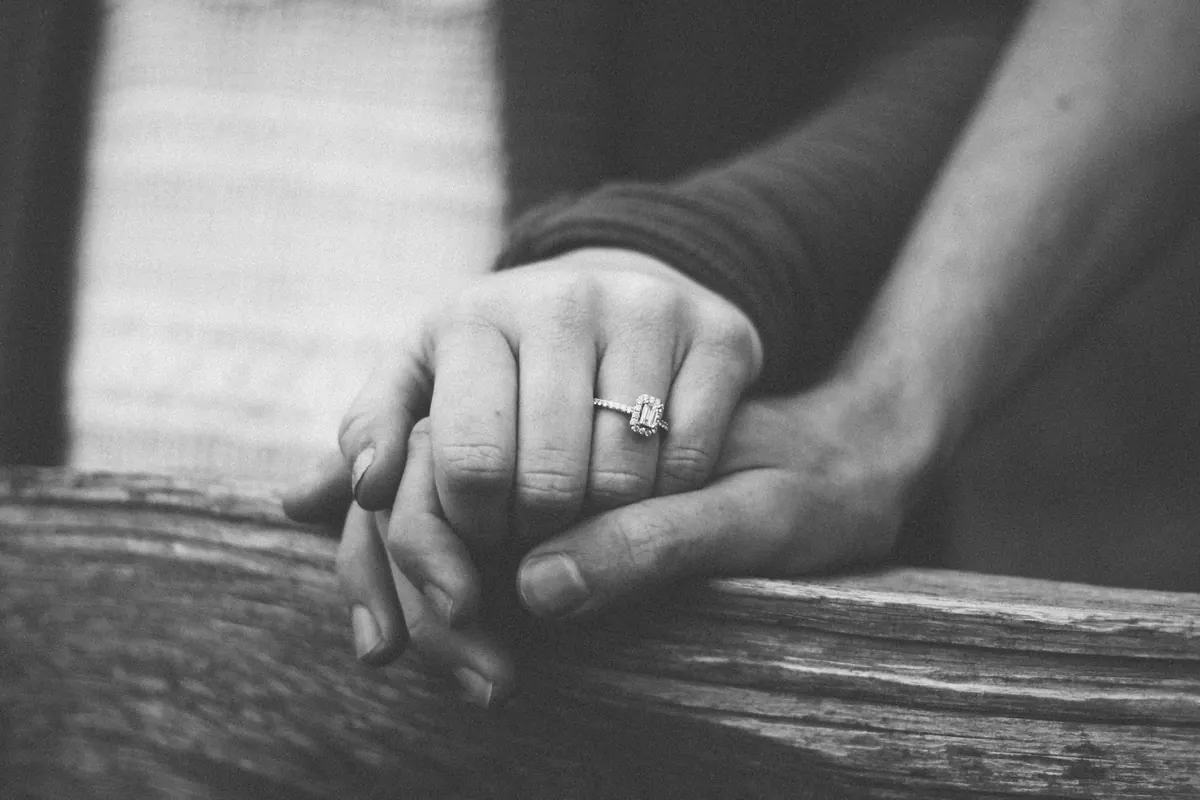couple love romantic hands